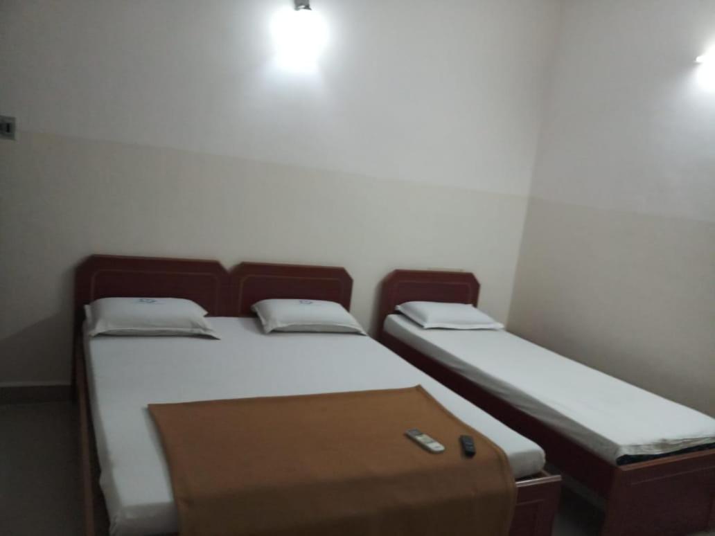 Chennai Guest House Bagian luar foto